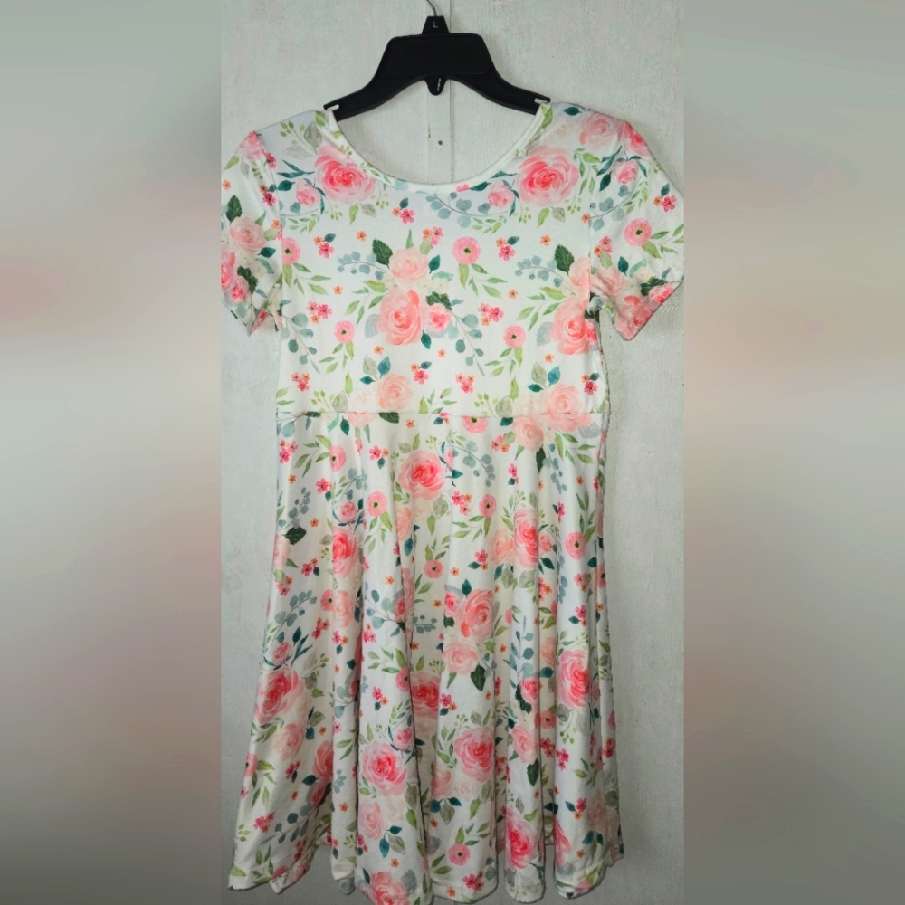 The Hairbow Company Boutique brand Girls Size 12/14 Floral Twirl Dress